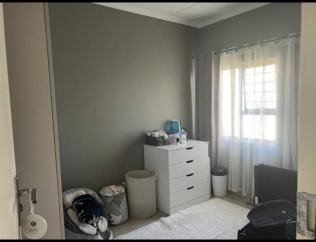 2 BEDROOM SECTIONAL TITLE FOR SALE IN LILIANTON